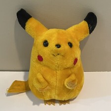 Vintage Pokémon Pikachu Party Plush RARE picture