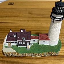 Scaasis Originals Cape Cod MA Lighthouse Painted Resin Handcrafted picture