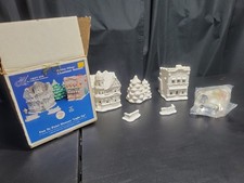 Vintage New California Creations Christmas Holiday Village Chestnut Ave NOS picture