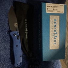 Benchmade 533 Mini Bugout Manual Axis Lock Drop Point Plain Edge Blue/Black picture