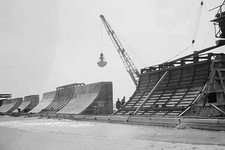 Galveston Texas Seawall being extended at Galveston Texas 1920  PHOTO  picture