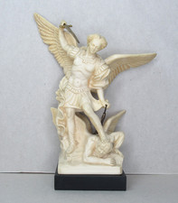 RARE Vtg St Michael Defeating Lucifer Satan w/ Sword Statue G Ruggeri Bianchi picture