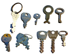 Vintage Specialty &  Skeleton Style Keys 11 Pc Old Lock Cabinet Assortment  picture