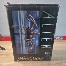 Super Alien 1/1 Scale Face Hugger. RARE* COMPLETE picture