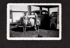 55 VTG 1940s–1950s Family Photo Archive Brothers Parents Vacation Snapshot Lot picture