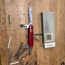 victorinox mechanic Swiss Army knife picture