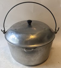 VTG Household Institute Club Aluminum 6 Qt Dutch Oven Bail Handle Lid 10” picture