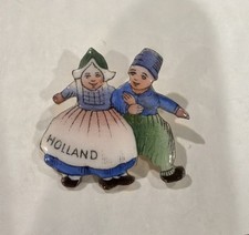 VINTAGE HOLLAND SOUVENIR DUTCH BOY AND GIRL PIN picture