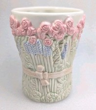 Vintage Handpainted Ceramic 3D Floral Theme Tied Flower Bunch Vase Tumbler 4.5