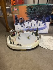 Mr. Christmas Holiday Skaters Victorian Ice Skating Rink VTG 100% Complete WORKS picture
