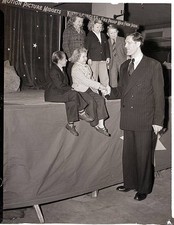 New York Johann Petursson eight feet eight inch giant from Iceland- Old Photo picture