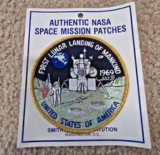 Vintage First Lunar Landing 1969 Patch Smithsonian Museum Shops w/ Card picture