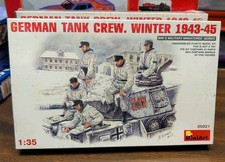 MiniArt 1/35 German Tank Crew Winter 1943-1945 5 Figures [35021] Plastic Model picture