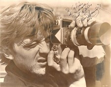ENGLISH ACTOR, FILM DIRECTOR, PRODUCER DAVID HEMMINGS, SIGNED VINTAGE PHOTO. picture