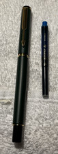 Vintage Parker Rialto IIIE Fountain Pen Matte Dark Green, Gold Trim picture