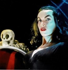 Vampira on set 4x4 reprint Maila Nurmi publicity photo picture