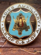 Vintage 10k Gold Ladies Auxilliary Union Pin UB of C&J of A Carpenters Joiners picture