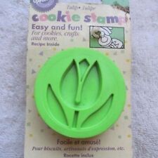 Wilton Spring Tulip Cookie Stamp Green Plastic 1997 Decorating Baking Mold Fun picture