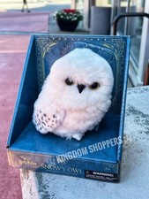 Universal Studios Harry Potter Hedwig Snowy Owl Shoulder Plush Sound & Movement picture