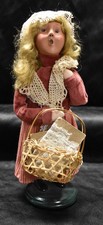 Byers Choice Carolers 2007 Blonde Girl With Basket Of Lace-9” picture