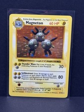 Pokémon TCG Magneton 9/102 Base Set Shadowless Unlimited 1999 Holo Rare LP+ picture
