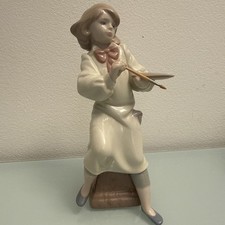 Vintage 1997 Lladro Figure 6368 Little Artist Palette Paint Brush Girl 7.25” picture