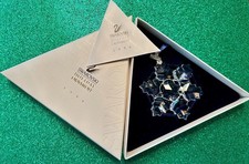 1996 Authentic Austrian Swarovski Christmas Annual 3