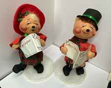 Annalee 1996 Christmas Caroler Figurines Set of 2 Plaid Fabric Multicolor 13 in picture
