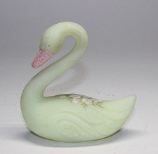 FENTON CUSTARD GLASS FIGURAL SWAN picture