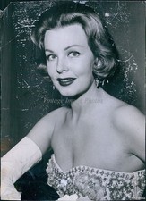 1958 Arlene Dahl Hostess Max Factor Presents Opening Night Television Photo 6x8 picture