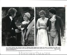 1995 Press Photo Kate Winslet and co stars in scenes from Sense and Sensibility picture