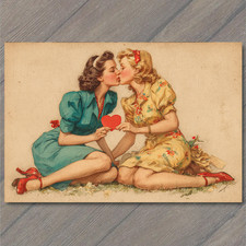 POSTCARD Retro Romantic Women Kiss Heart Floral Love picture