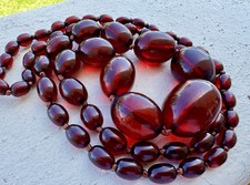 Vintage Cherry Amber Bakelite Faturan Graduated Smooth Bead Necklace 33