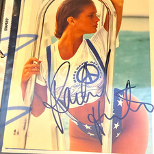 Rachel Hunter Celebrity Model Photo / Photograph - Autograph Not Authenticated picture