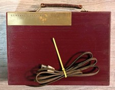 1949 General Electric Portable Tube AM Radio GE Model 145 GE Broken Parts Repair picture
